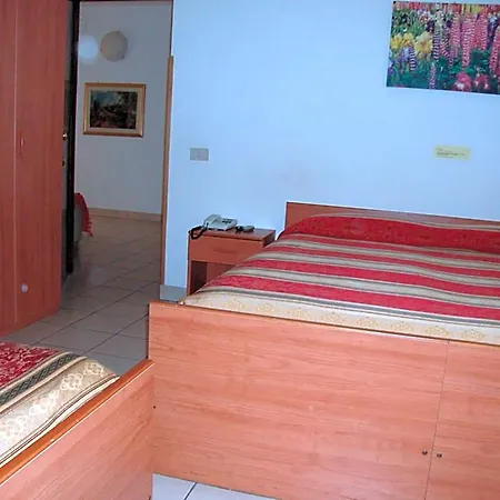Del Vecchio Maglio 3* Terni