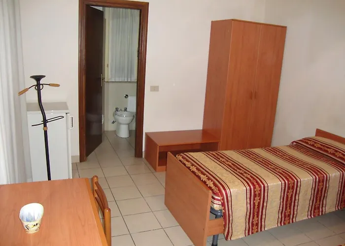 Del Vecchio Maglio Otel